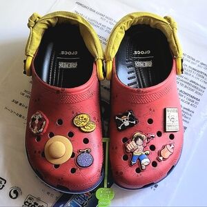 Crocs ONE PIECE Luffy Classic Clog Size 8 - J6